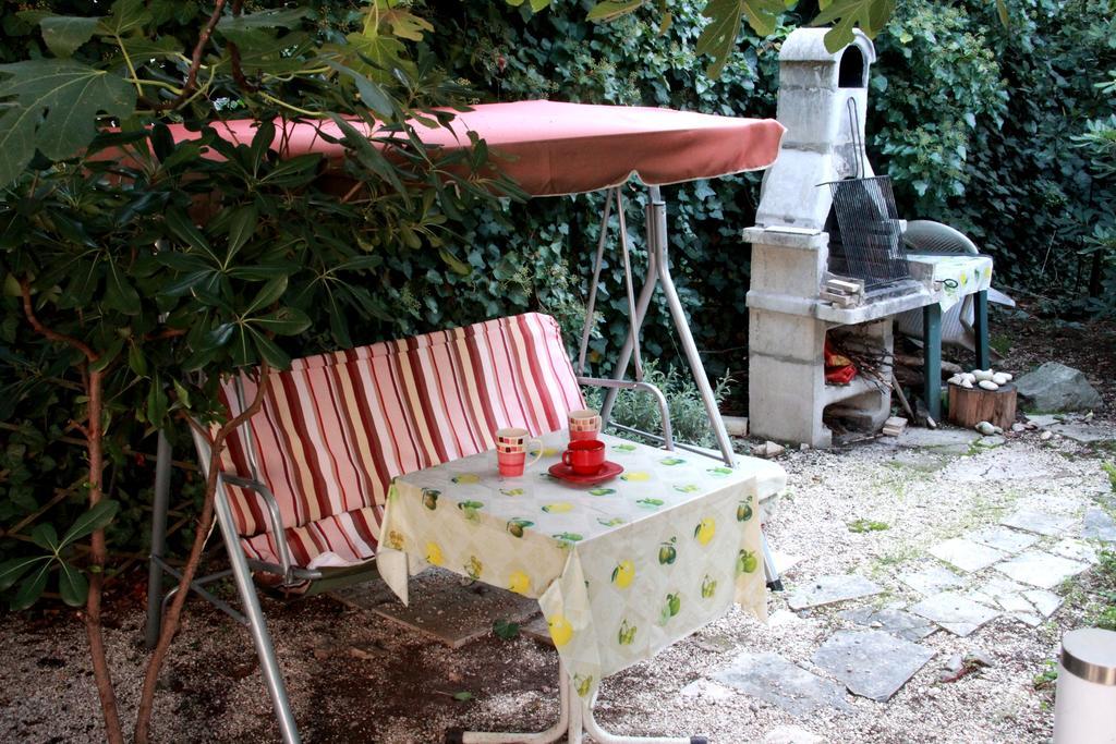 Pensionat Guest House With Garden - Zuvan Split